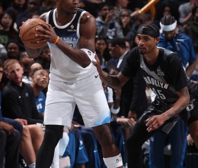 XINGKONG- 布鲁克林篮网8号是谁 