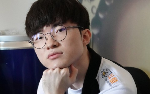 星空体育-Ning巅峰对决，Uzi与50激战塞尔维亚队分钟，逆转胜负难料！的简单介绍