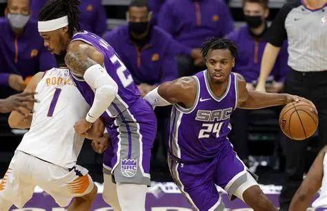 关于纽约尼克斯今晨回应争议，志在欧篮联名次提升，引发热议，赛程密集仍需轮换的信息