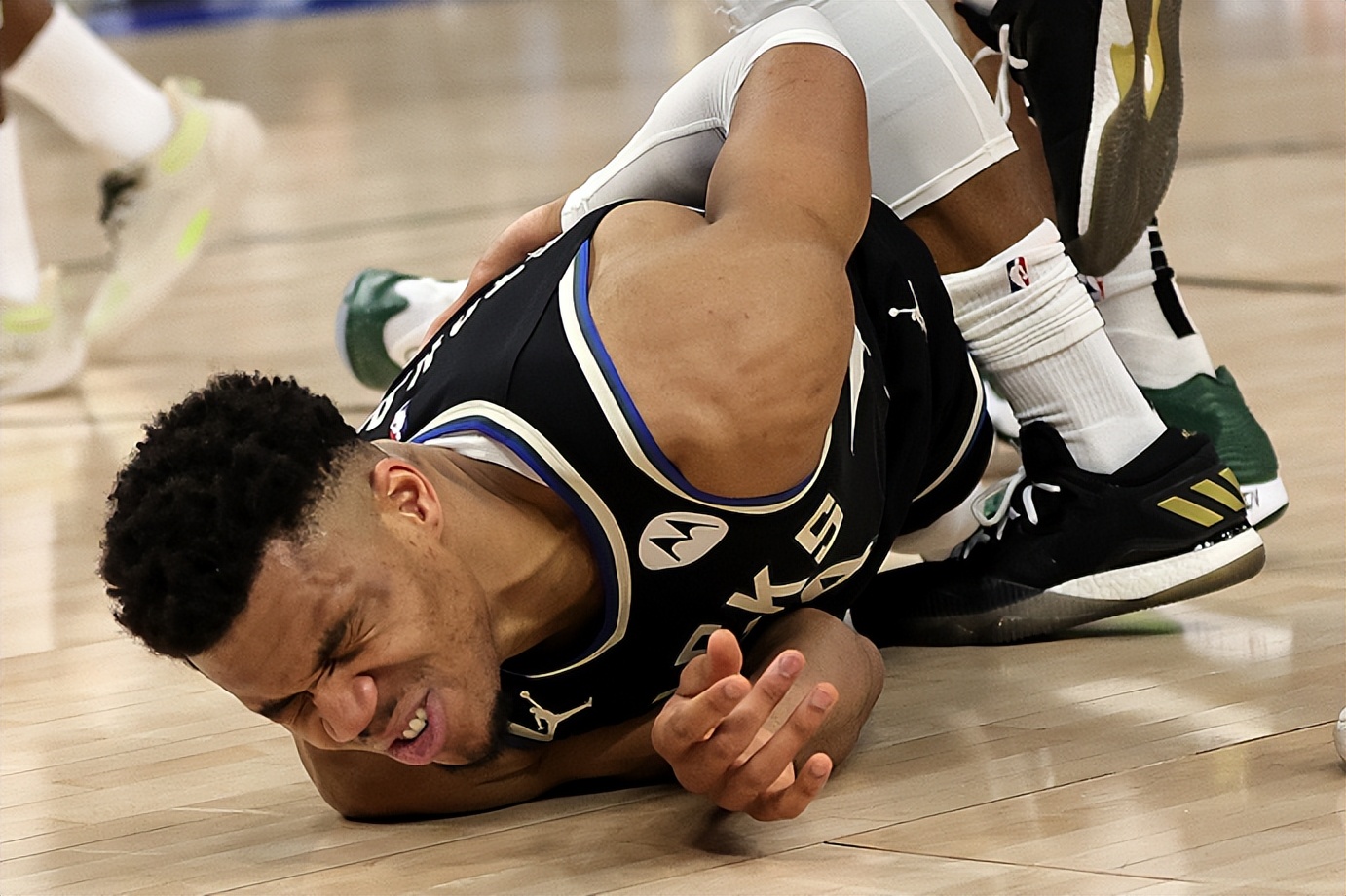 莱万多夫斯基爆冷击败热火,爆冷引爆全场!的简单介绍 莱万多夫斯基爆冷击败热火,爆冷引爆全场!的简单介绍