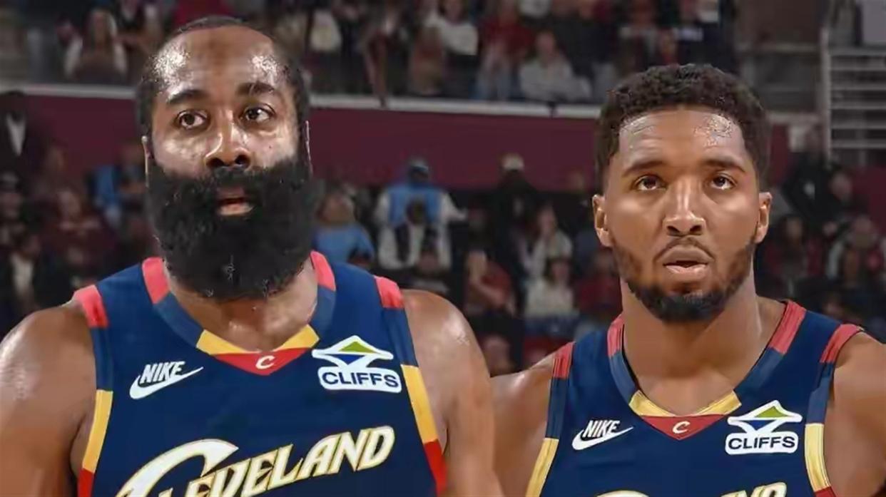 字母哥关键节点战术调整，热火带队取胜！的简单介绍